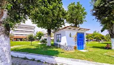 Platon Beach Palace