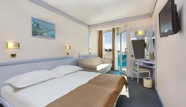 Plavi Plava Laguna