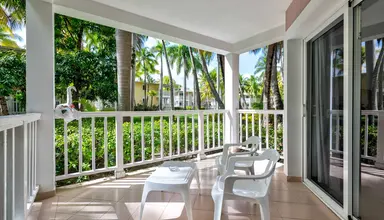 Playa Bachata Resort