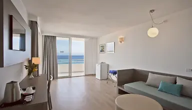 Playa Dorada