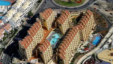 Playa Olid Suites & Apartments