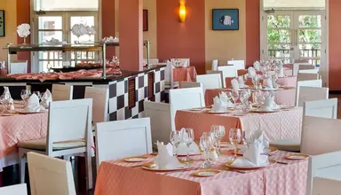 Playa Paraiso Resort & Suite