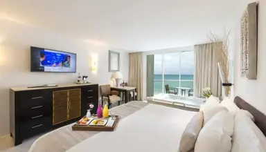 Playacar Palace