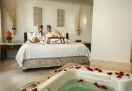 Playacar Palace