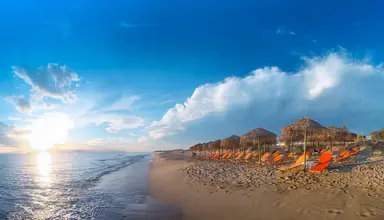Plaza Beach (Plaka)