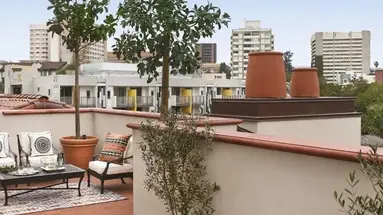 Plaza La Reina