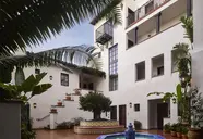 Plaza La Reina