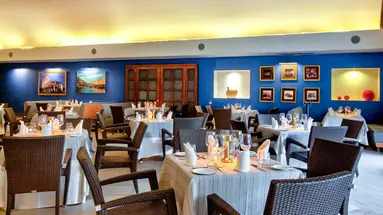 Plaza Pelicanos Club Beach Resort