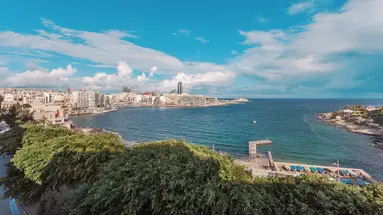 Plaza & Plaza Regency