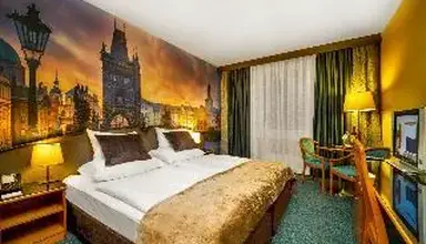 Plaza Prague