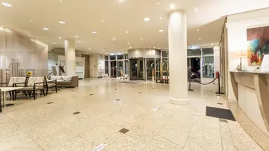 Plaza Premium Wien