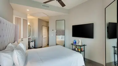Plymouth Miami Beach