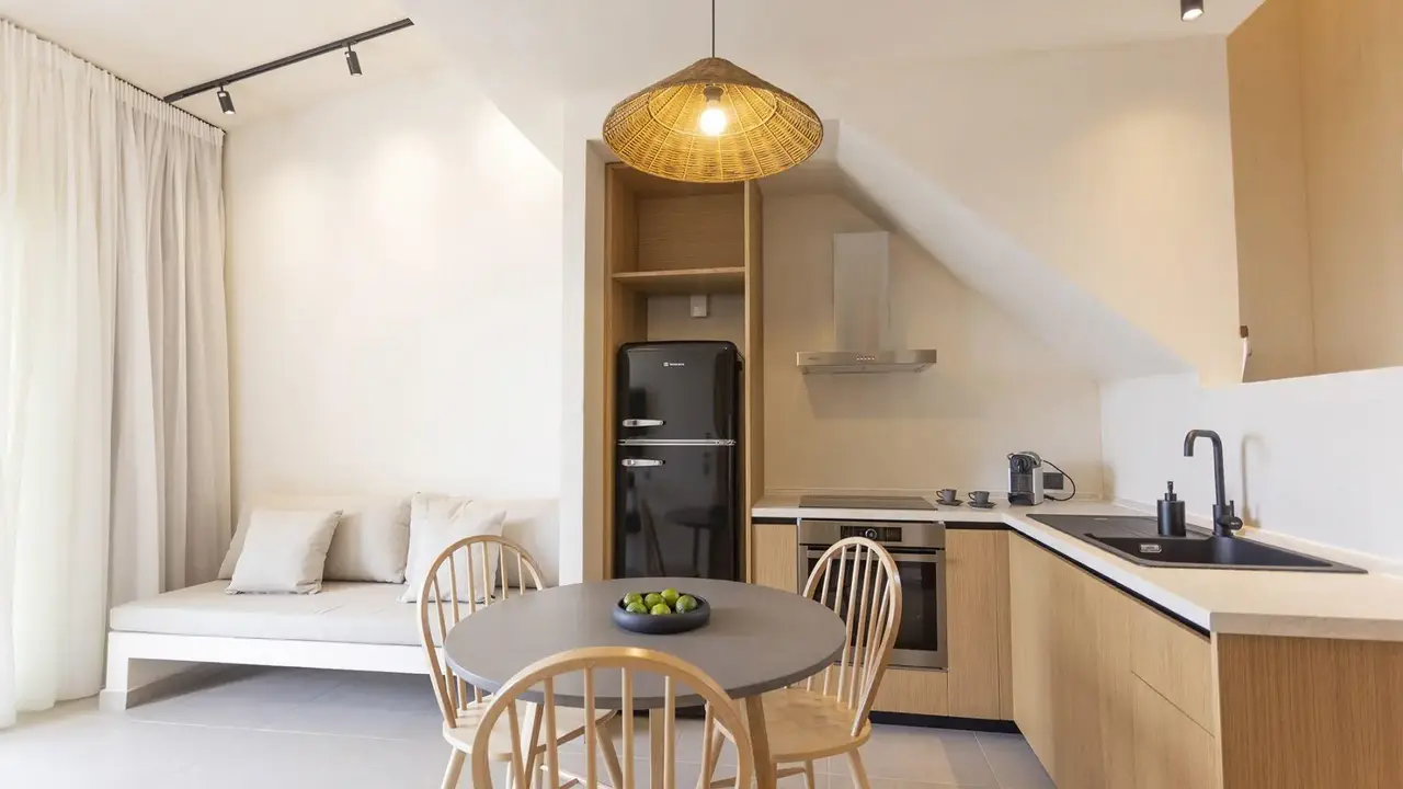 Pnoes Luxury Suites