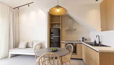Pnoes Luxury Suites