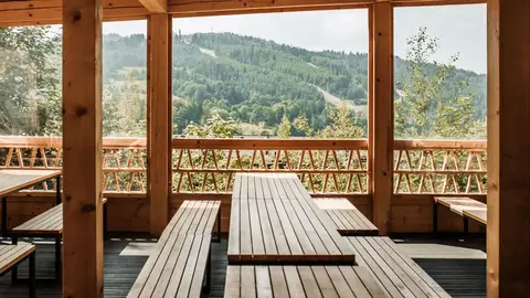 Hotel Pod Jedlami