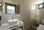 Pollis