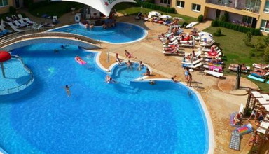 Pollo Resort