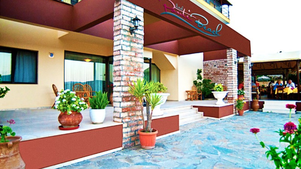Ponti Beach