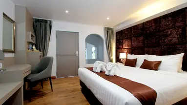 Pooh Beach Resort & Spa