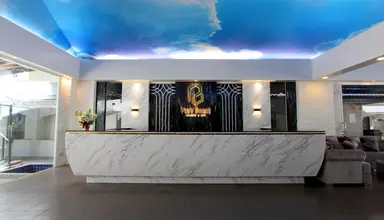 Pooh Beach Resort & Spa