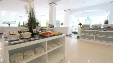 Pooh Beach Resort & Spa