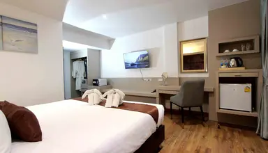 Pooh Beach Resort & Spa
