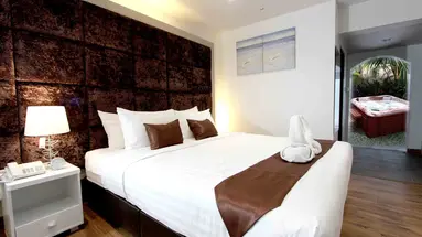 Pooh Beach Resort & Spa