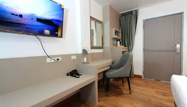 Pooh Beach Resort & Spa