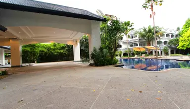 Pooh Beach Resort & Spa
