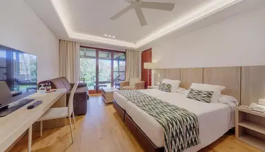 Port Blue Club Pollentia Resort & Spa