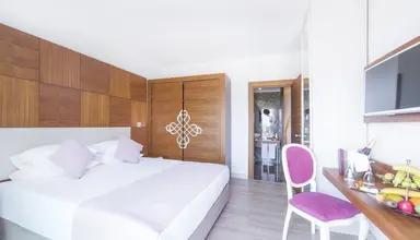 Port Nature Luxury Resort
