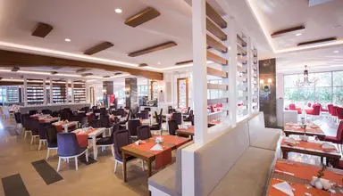Port Nature Luxury Resort