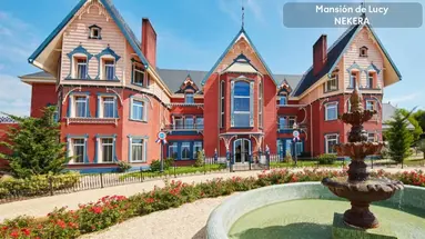 PortAventura World - Mansion De Lucy