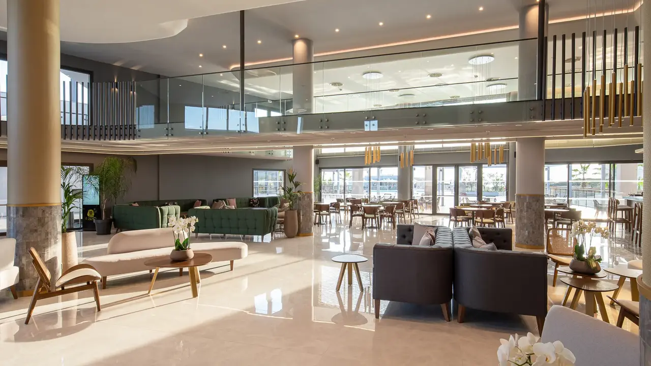 Portes Lithos Luxury Resort
