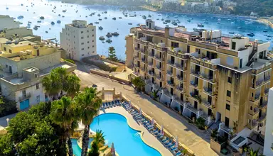 Porto Azzurro Aparthotel 