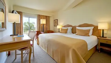Porto Bay Falesia