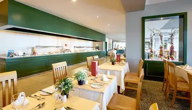 Porto Bay Falesia
