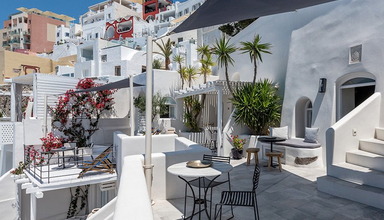 Porto Fira Suites