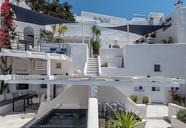 Porto Fira Suites