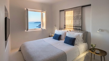 Porto Fira Suites