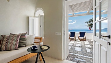 Porto Fira Suites