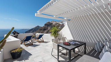 Porto Fira Suites