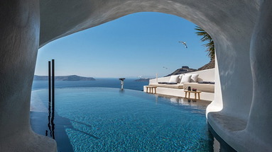Porto Fira Suites