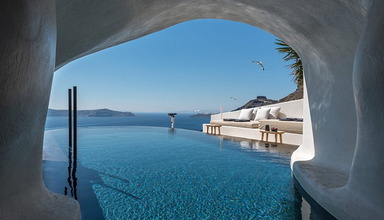 Porto Fira Suites
