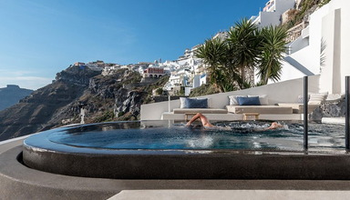Porto Fira Suites