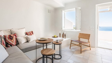 Porto Fira Suites