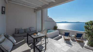 Porto Fira Suites