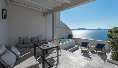 Porto Fira Suites