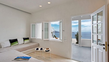 Porto Fira Suites