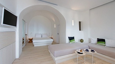Porto Fira Suites
